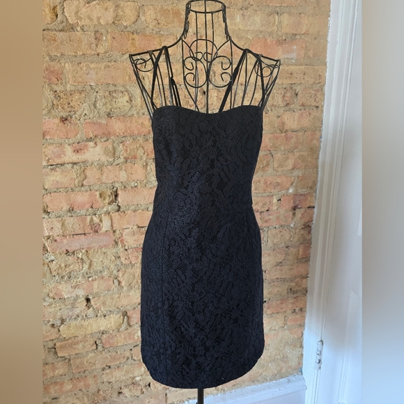 French Connection Dresses & Skirts - 🐈‍⬛️ French Connection Formal Black Lace Mini Dress